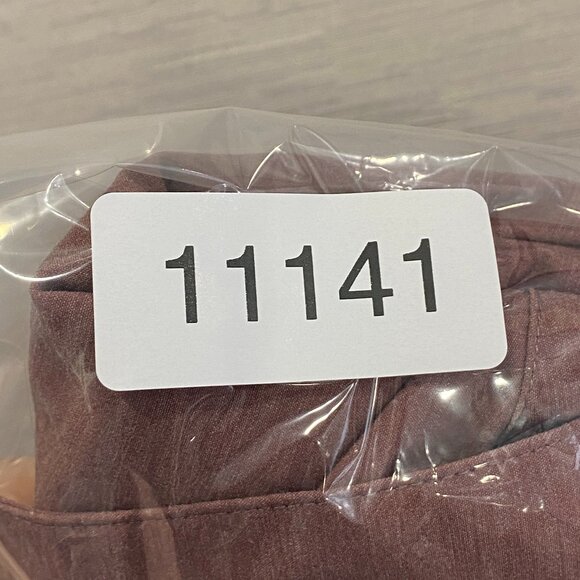 Vuori Shirt Mens Small Red Bridge Button Up Stretch Performance Short Sleeve - Picture 10 of 10